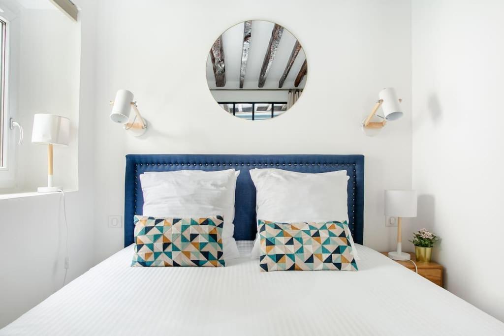 Apartment Marais2 Place Des Vosges Peaceful Air-conditioned Paris